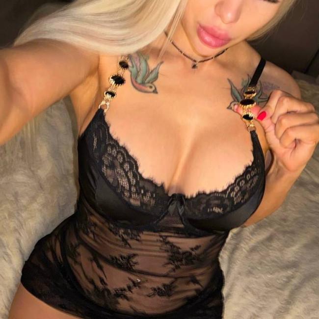 Ұзын және майлы жыныс мүшесімен жыныстық қатынас