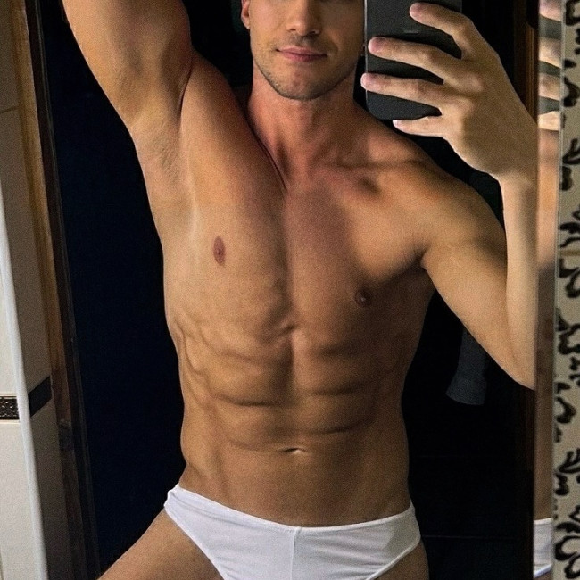 Алесксандр